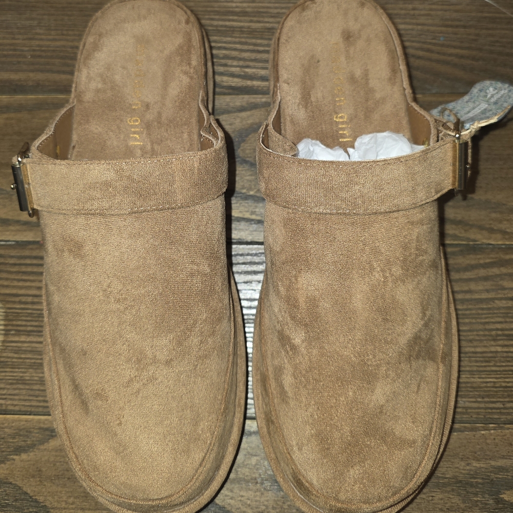 Madden Girl Graham Women's Platform Clog